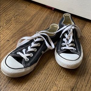 Black converse